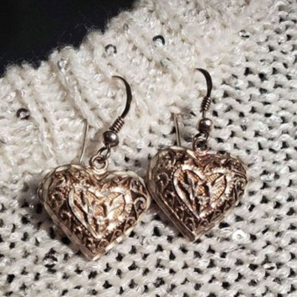 925 Silver 3D heart earrings with humming birds etchings - Picture 5 of 6